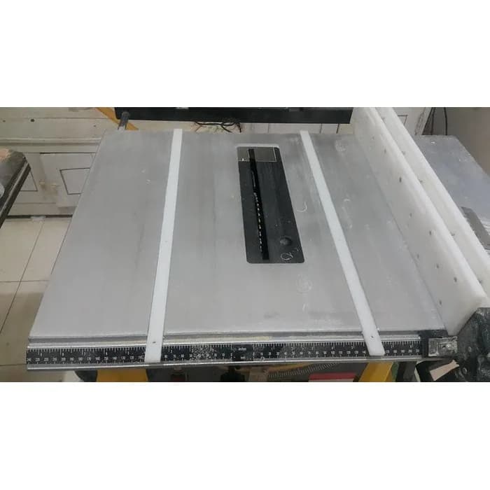 TableSaw Dewalt Runner panjang 55cm lebar 1,9 cm tebal 6 mm